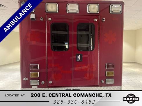 Used 2013 Ford E-450 and Econoline 450 Super Duty w/ Ambulance Prep Pkg image 4