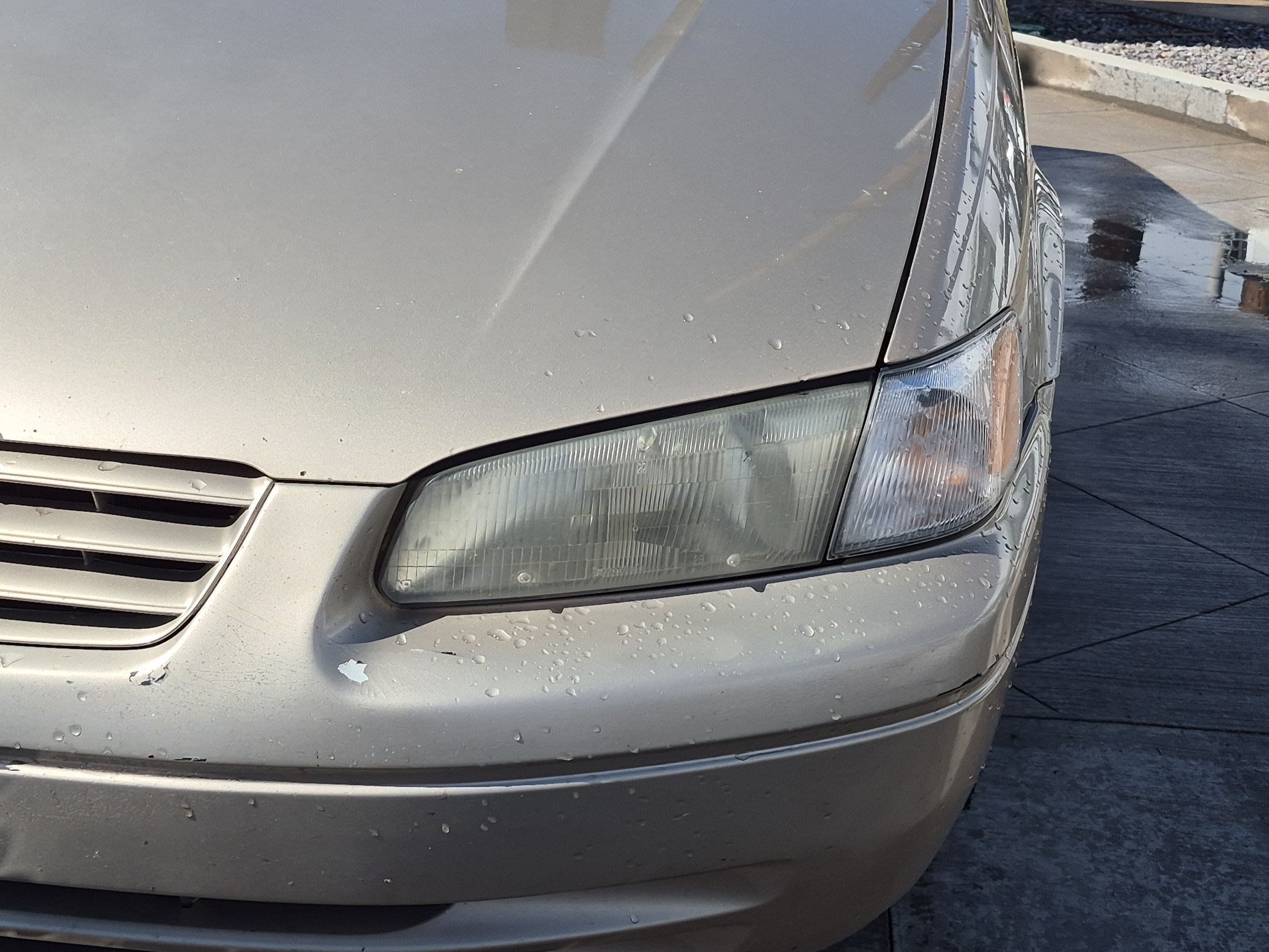 Used 1998 Toyota Camry LE FWD image 12