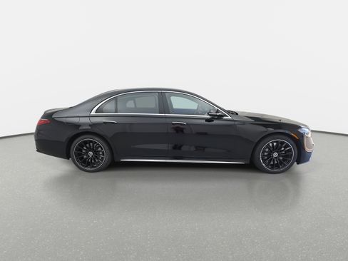 New 2026 Mercedes-Benz S 580 4MATIC Sedan image 4