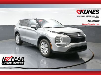 Used 2025 Mitsubishi Outlander ES