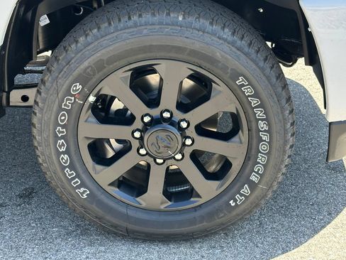 New 2026 RAM 2500 Big Horn AWD/4WD image 12