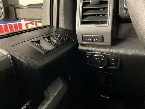 Used 2016 Ford F150 XLT w/ Equipment Group 302A Luxury image 19