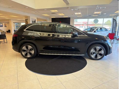 Used 2023 Mercedes-Benz EQE 350+ SUV image 4