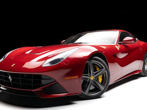 Used 2014 Ferrari F12 Berlinetta image 22