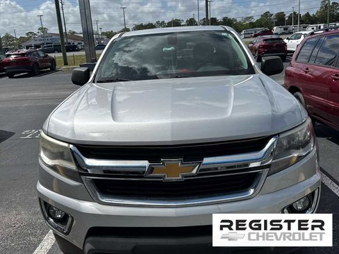 Used 2020 Chevrolet Colorado W/T image 1