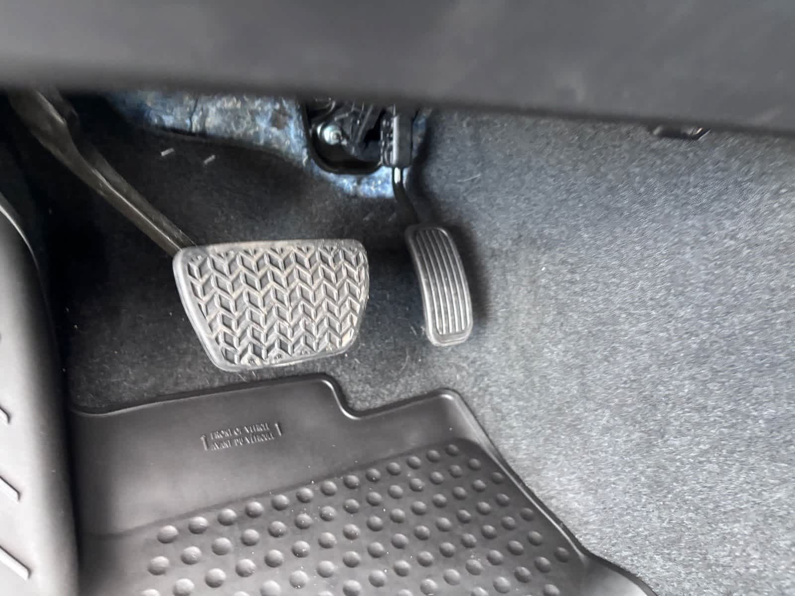 Used 2026 Toyota Tundra Limited AWD/4WD image 14