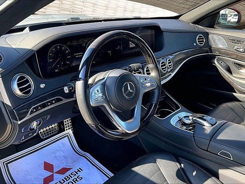 Used 2018 Mercedes-Benz S 560 4d Sedan S560 image 13