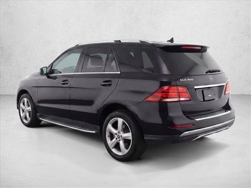 Used 2019 Mercedes-Benz GLE 400 4MATIC image 5