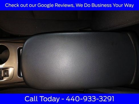 Used 2023 Chevrolet Malibu LS image 28