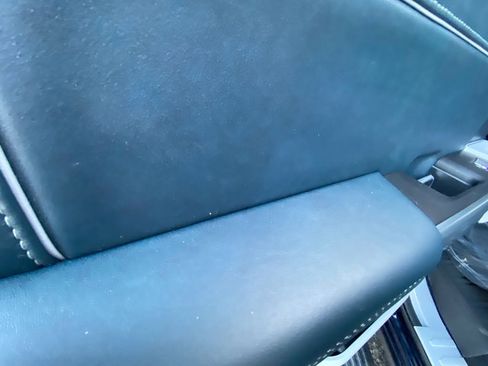 Used 2023 Ford F150 Limited image 11