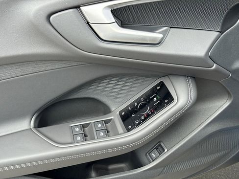 Used 2025 Audi A5 2.0T Premium w/ Convenience Package image 16