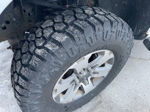 Used 2012 Ford F150 STX w/ STX Decor Pkg image 2