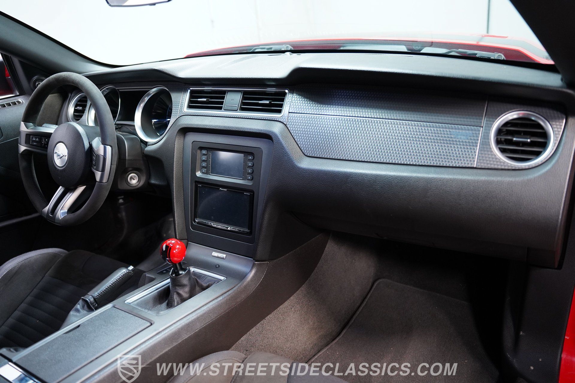 Used 2013 Ford Mustang Boss 302 w/ Boss 302 Accessory Pkg RWD image 39