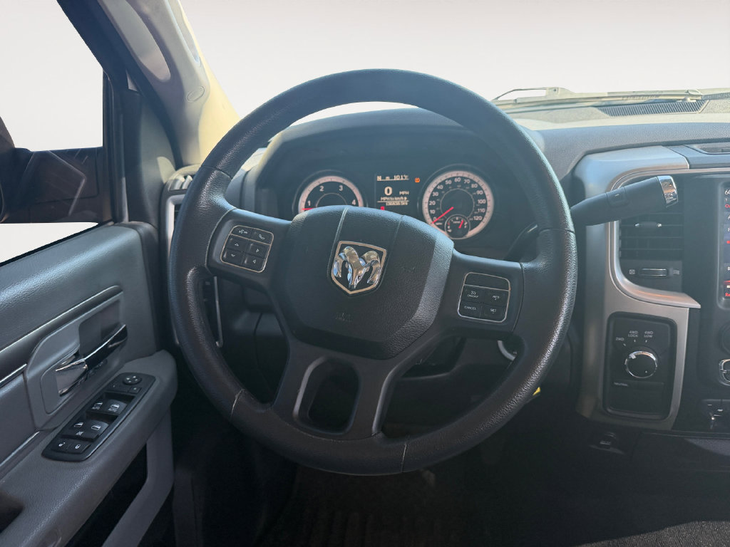 Used 2018 RAM 2500 SLT AWD/4WD image 12