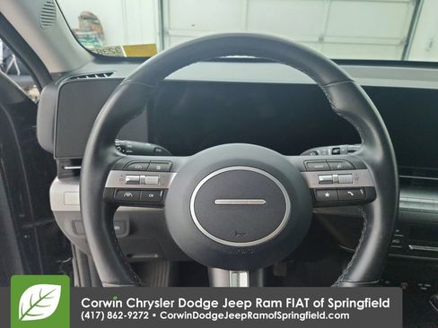 Used 2025 Hyundai Kona SEL AWD/4WD image 21