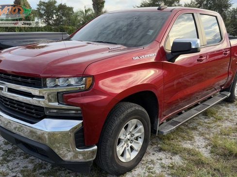 Used 2022 Chevrolet Silverado 1500 LT RWD image 1