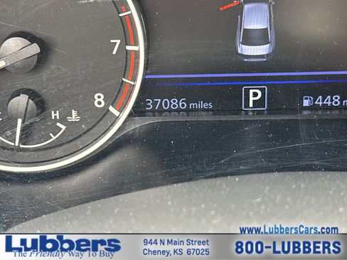 Used 2025 Nissan Altima 2.5 SV FWD image 15