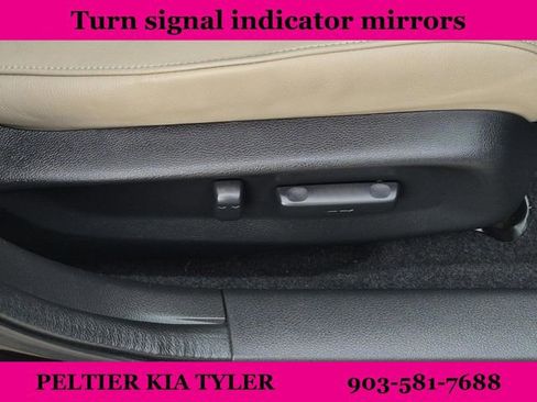 Used 2016 Honda Civic Touring image 17