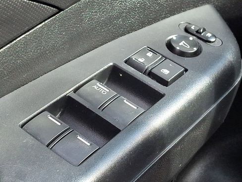 Used 2016 Honda CR-V SE image 22