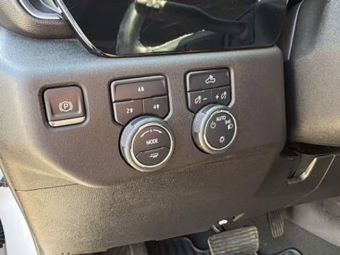 Certified 2024 Chevrolet Silverado 2500 LT image 10