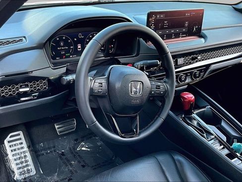 Used 2024 Honda Accord Sport image 14
