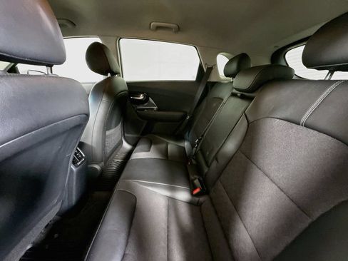 Used 2022 Kia Niro EX FWD image 23