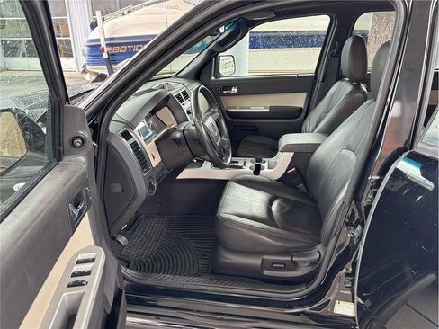 Used 2009 Mercury Mariner Premier image 12