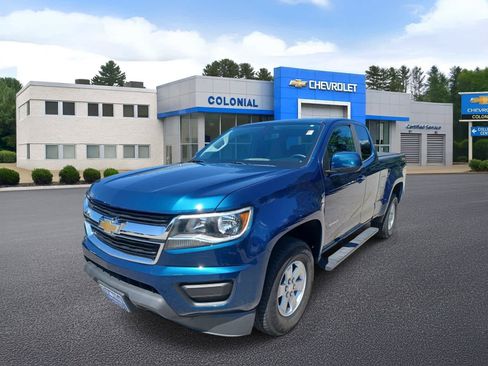 Used 2019 Chevrolet Colorado W/T w/ WT Convenience Package AWD/4WD image 1