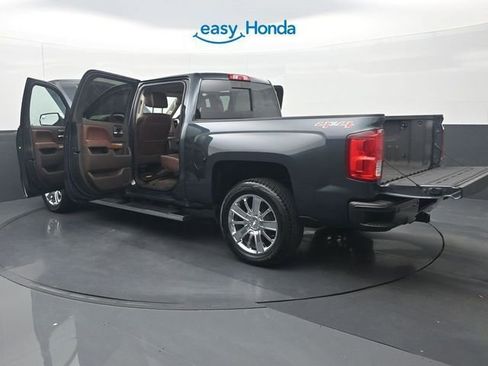 Used 2017 Chevrolet Silverado 1500 High Country AWD/4WD image 37