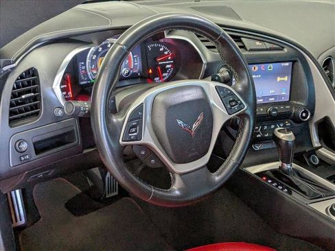 Used 2014 Chevrolet Corvette Stingray Coupe RWD image 17