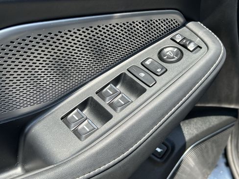 Used 2023 Acura MDX SH-AWD w/ Technology Package image 16