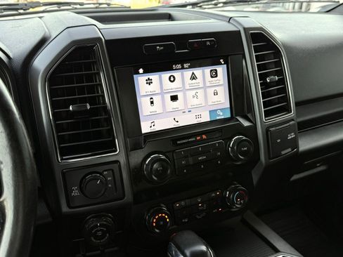 Used 2019 Ford F150 XLT w/ Equipment Group 302A Luxury AWD/4WD image 42