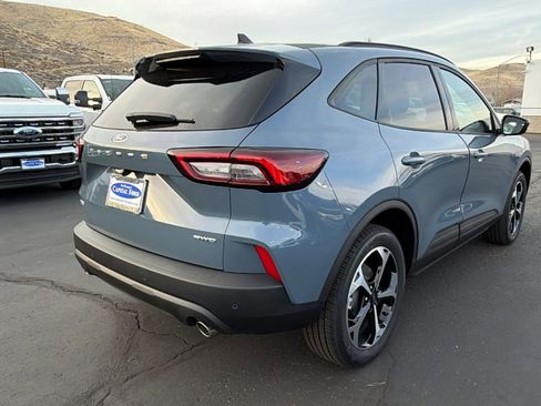 New 2026 Ford Escape ST-Line Select w/ Equipment Group 401A image 3