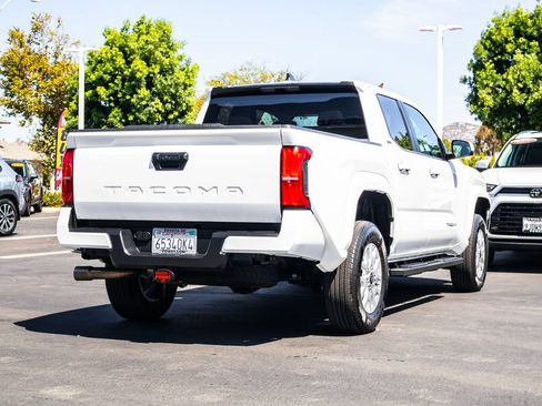 Used 2026 Toyota Tacoma SR5 RWD image 10