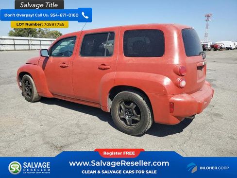 Used 2011 Chevrolet HHR LT image 3