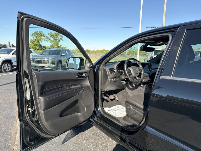 Used 2025 Dodge Durango GT AWD/4WD image 18