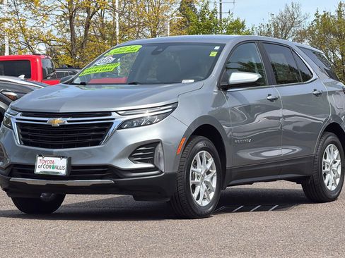 Used 2024 Chevrolet Equinox LT AWD/4WD image 8