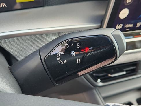 New 2026 Volkswagen Tiguan S image 11