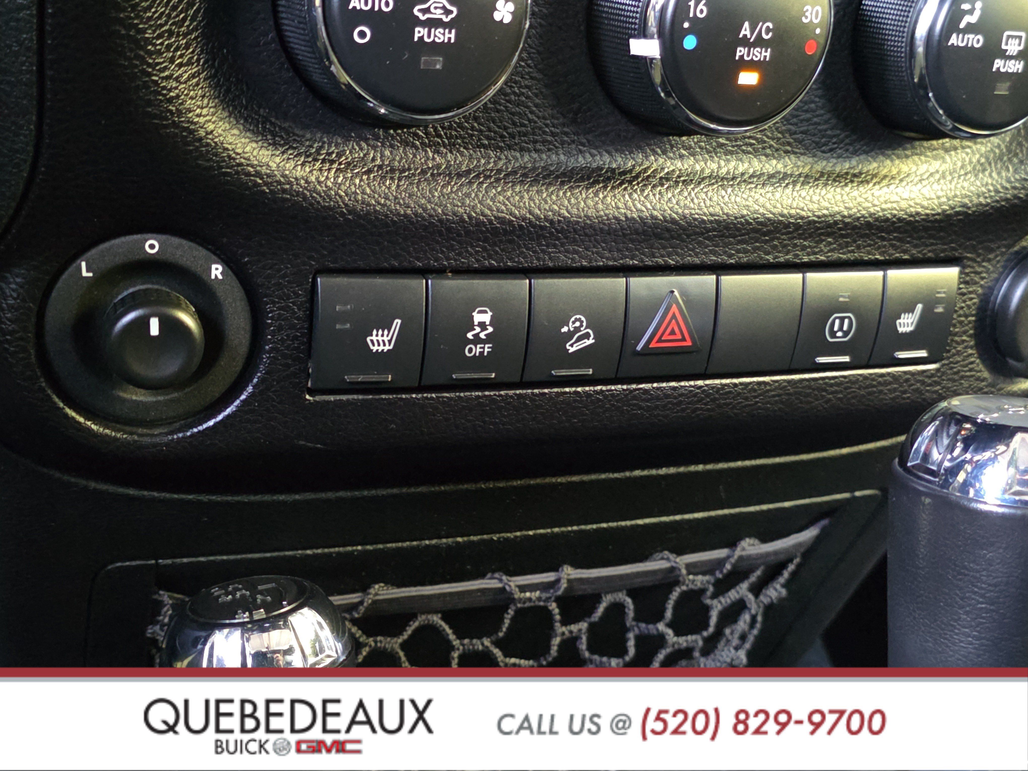 Used 2015 Jeep Wrangler Unlimited Rubicon w/ Dual Top Group AWD/4WD image 21