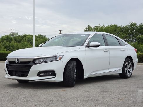 Used 2019 Honda Accord EX image 12