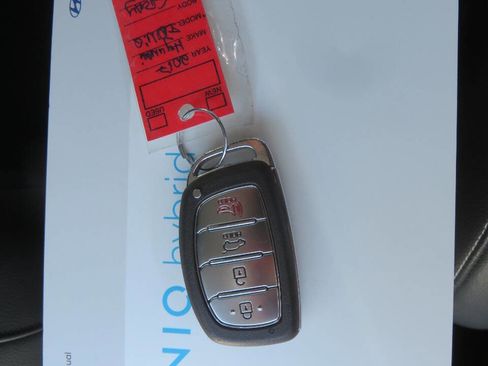 Used 2017 Hyundai Ioniq Limited w/ Ultimate Package 03 image 38