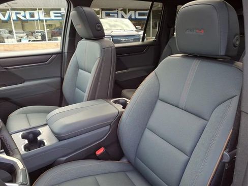 Used 2024 GMC Acadia AT4 w/ LPO, Floor Liner Package image 7