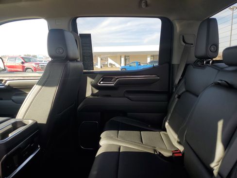 Certified 2022 Chevrolet Silverado 1500 LTZ image 31