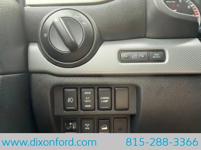 Used 2019 Nissan Titan PRO-4X AWD/4WD image 19