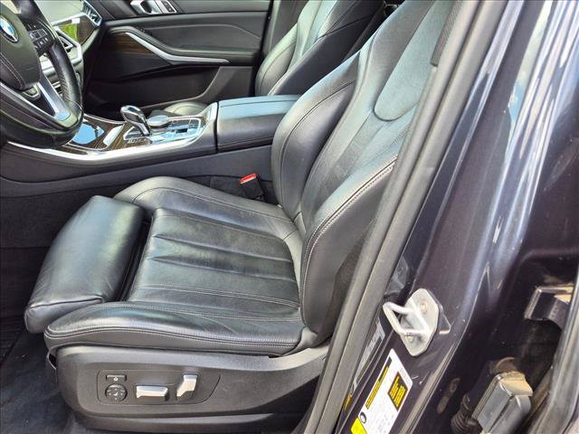Used 2019 BMW X5 xDrive40i w/ Convenience Package AWD/4WD image 16