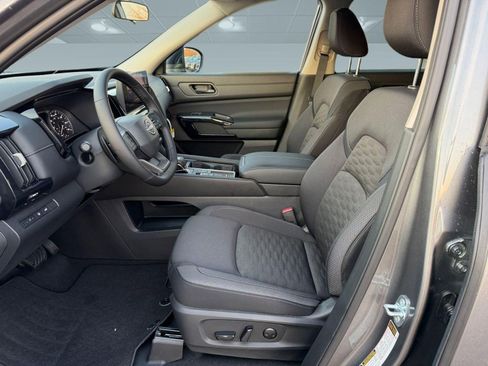 New 2026 Nissan Pathfinder SV FWD image 5