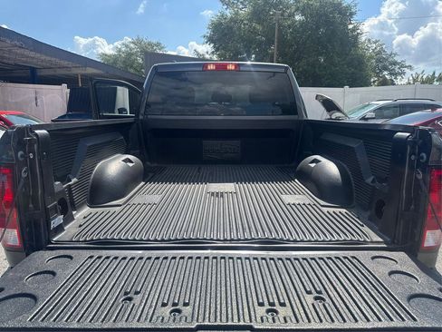 Used 2019 RAM 1500 Express w/ Express Value Package AWD/4WD image 11