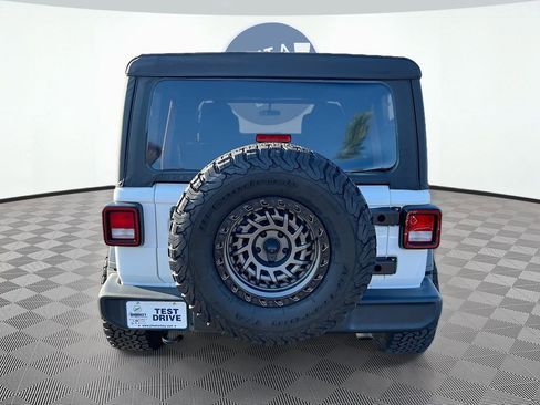 Used 2021 Jeep Wrangler Unlimited Sport AWD/4WD image 7