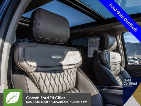 Used 2025 Ford F450 Platinum w/ Platinum Plus Package image 2