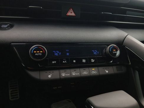 New 2026 Hyundai Elantra SEL Sport Premium FWD image 22